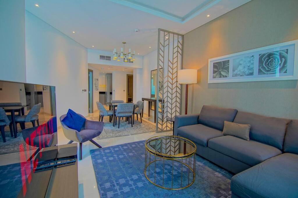 Luxury With A Canal View Дубай